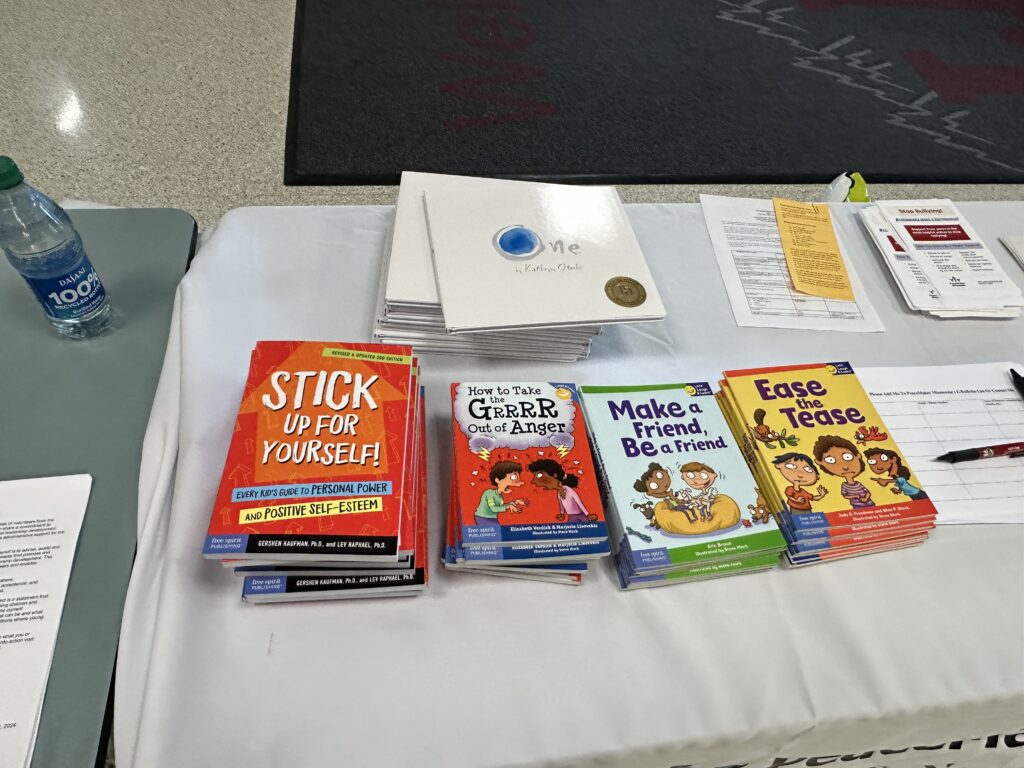 books available table